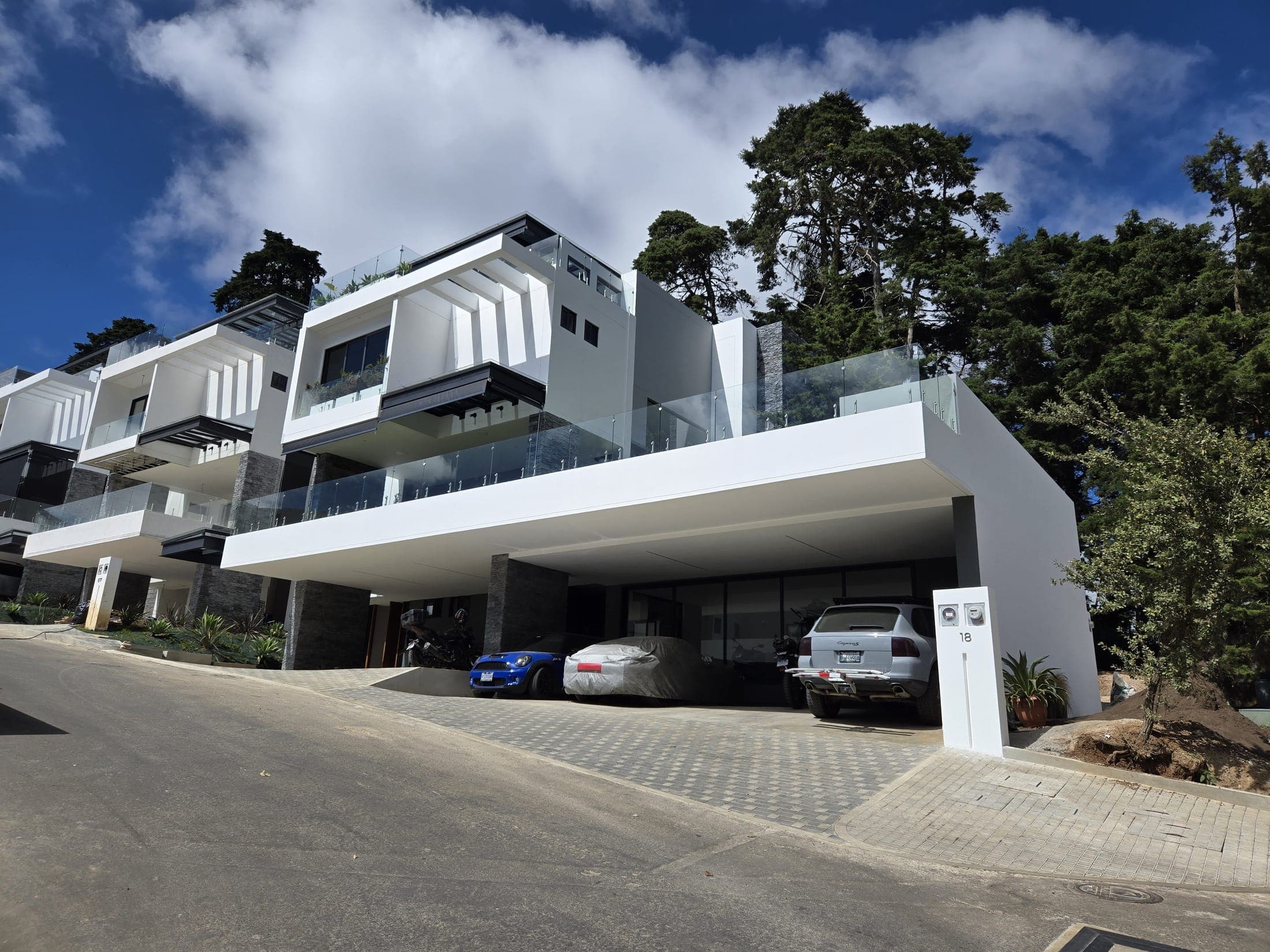 Proyecto Pulte Residencias - ColorMattes Guatemala